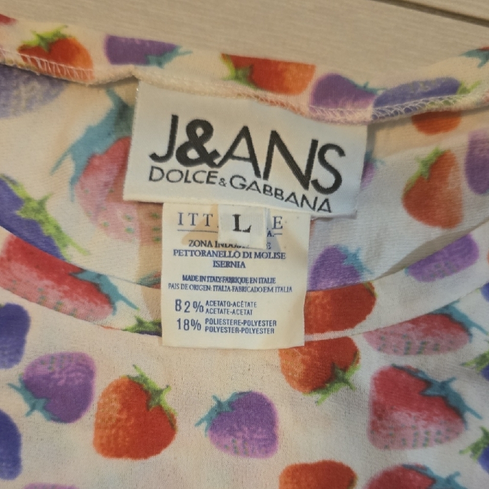 Dolce & Gabbana Yk2  Vintage Strawberry Baby Tee - Red and Purple